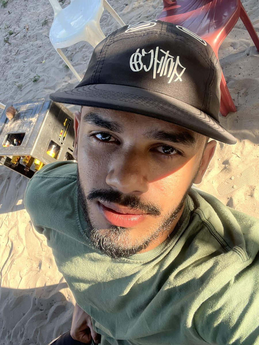 romin 🕷 tweet media