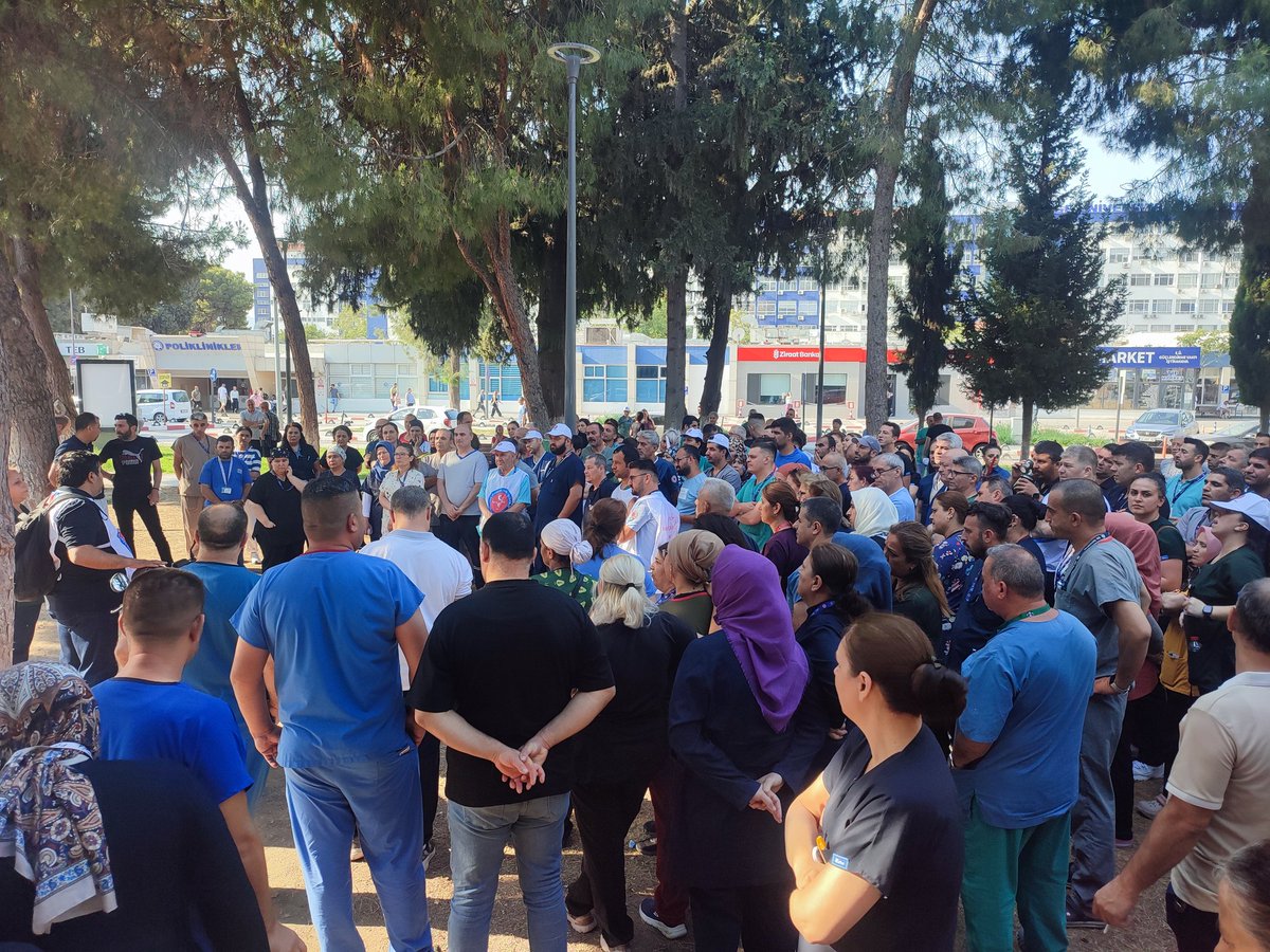 ahkizilege's tweet photo. Hükümet İşçiyi bitirdi.. https://t.co/npWimgoWTW