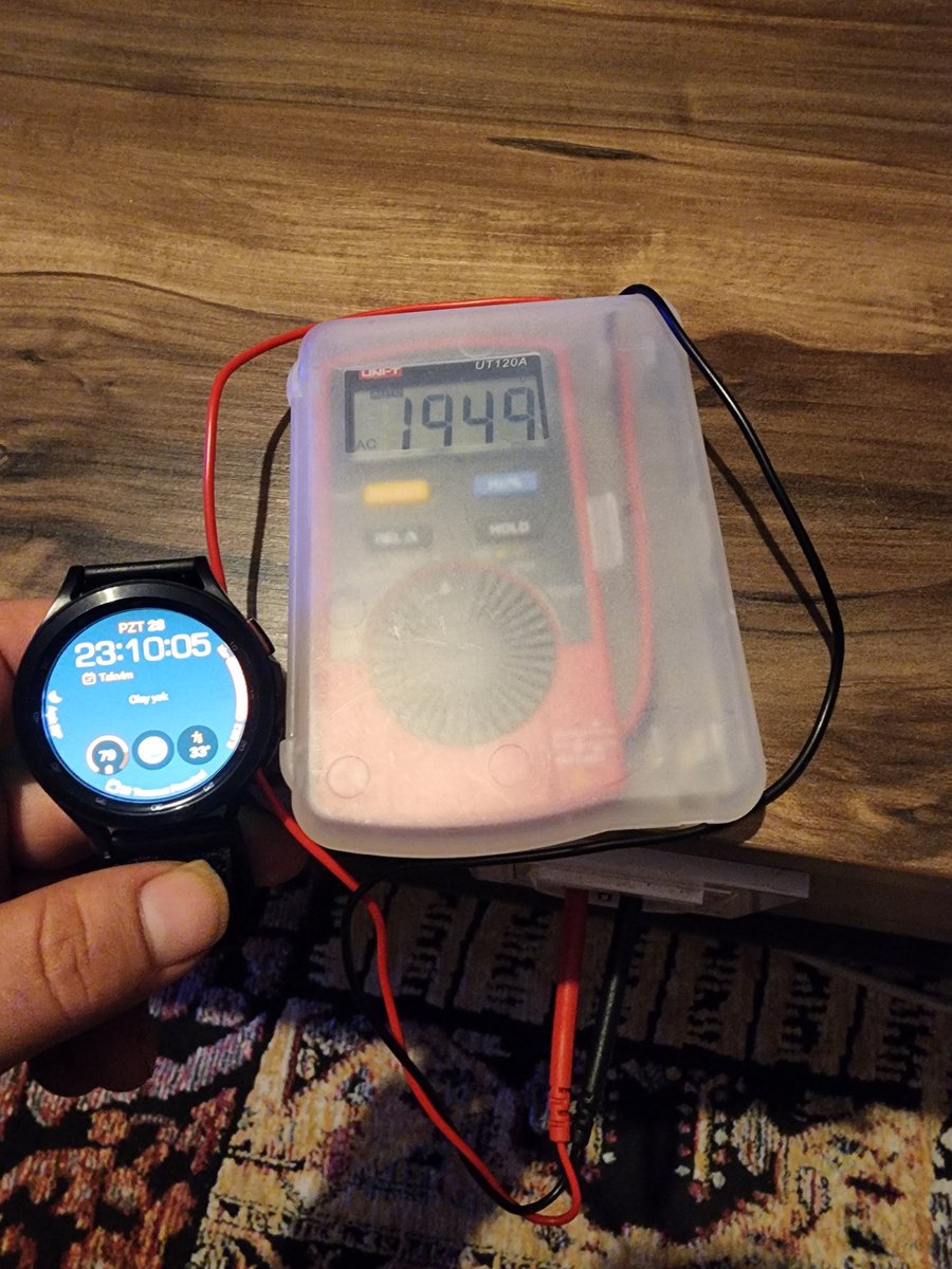 Takipçi şikayeti:

“Yoğunluk bahanesinin arkasına sığınan UEDAŞ, şehir merkezindeki evime 230V gerilimde olması gereken elektriği 195V olarak veriyor. Ayrıca 186 arıza hattı da ulaşılabilir durumda değil.

Müşteri temsilcisine bağlanıyorsunuz dedikten sonra yüzünüze kapanıyor.