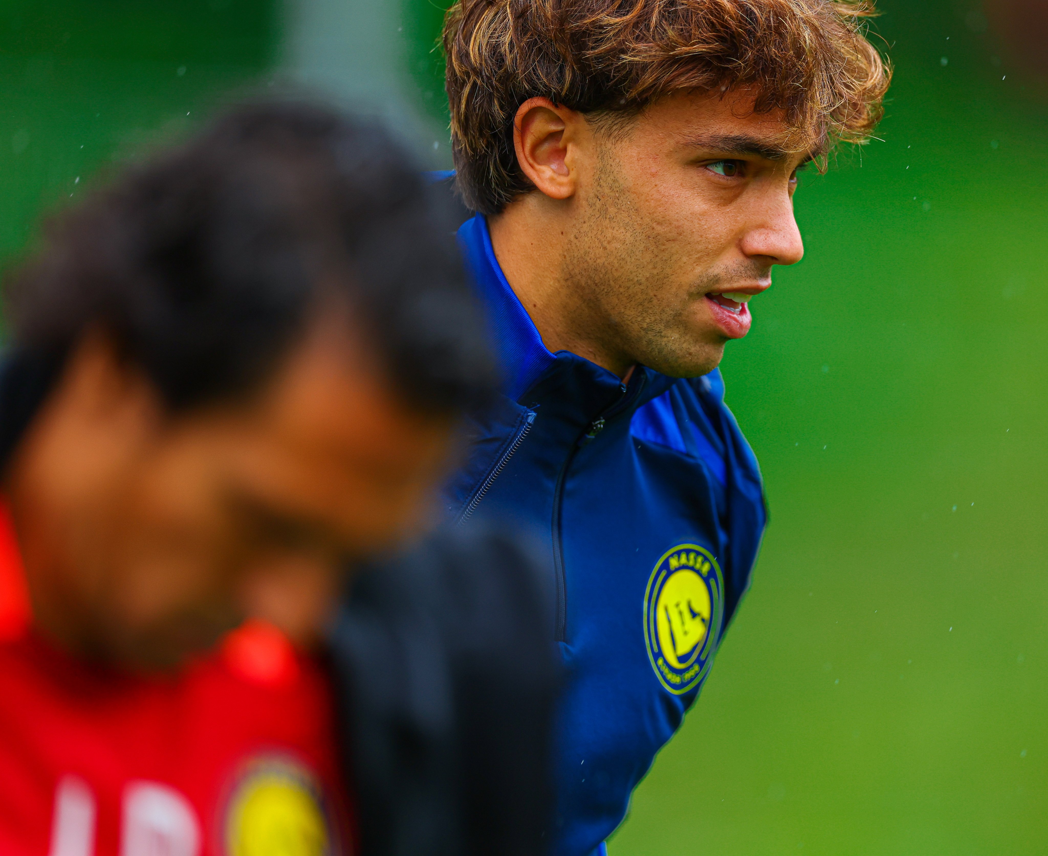 جواو فيليكس. (إكس) 