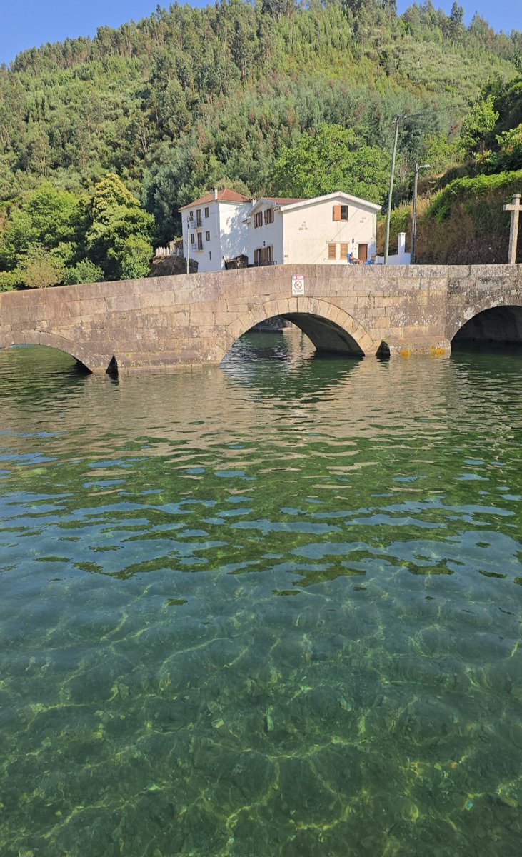Nunoftp's tweet photo. Época balnear na Serra. https://t.co/sXq9Pu91qU