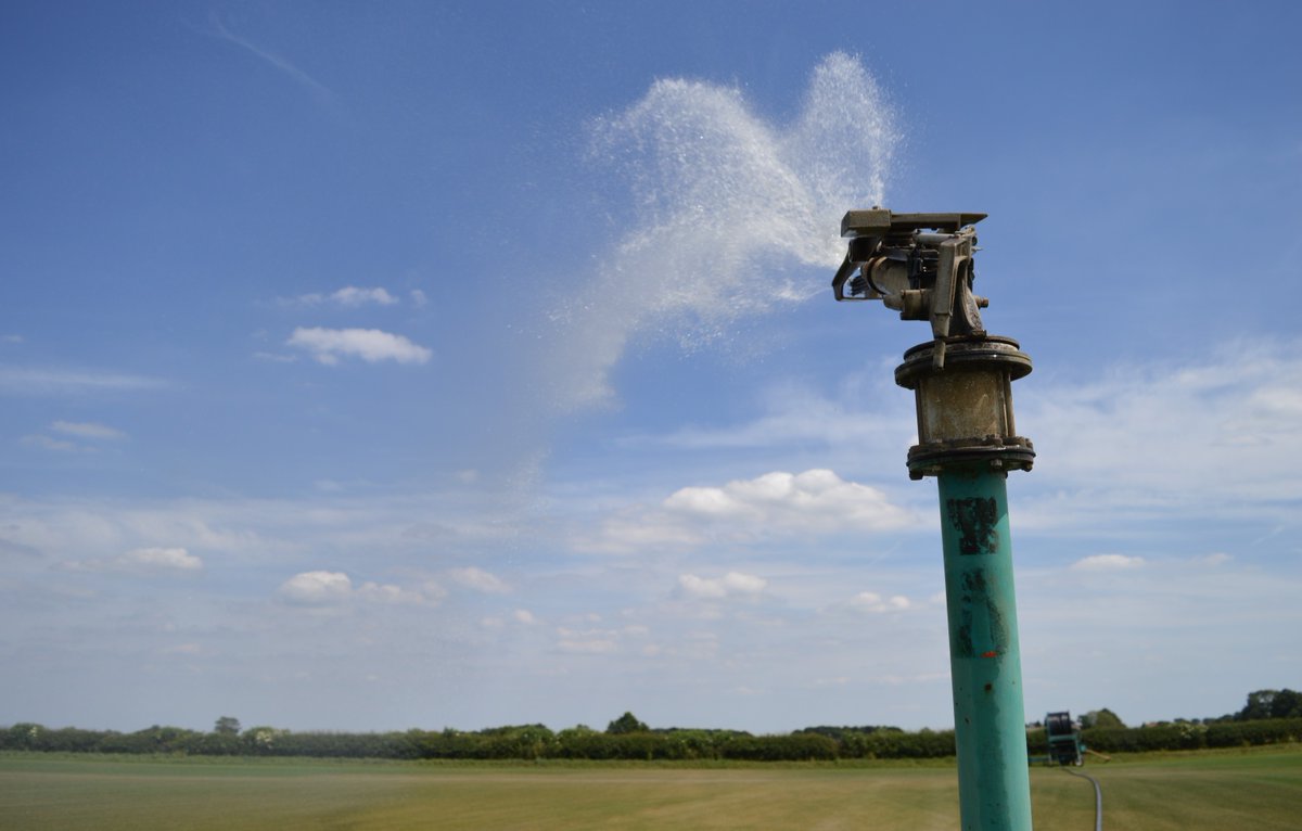 Remember that freshly harvested turf needs plenty of water upon laying and keeping it adequately watered is the best way to protect your investment. Turf will need more watering until it is fully established and you cannot lift it up as it has rooted. 💧

 #TurfCare