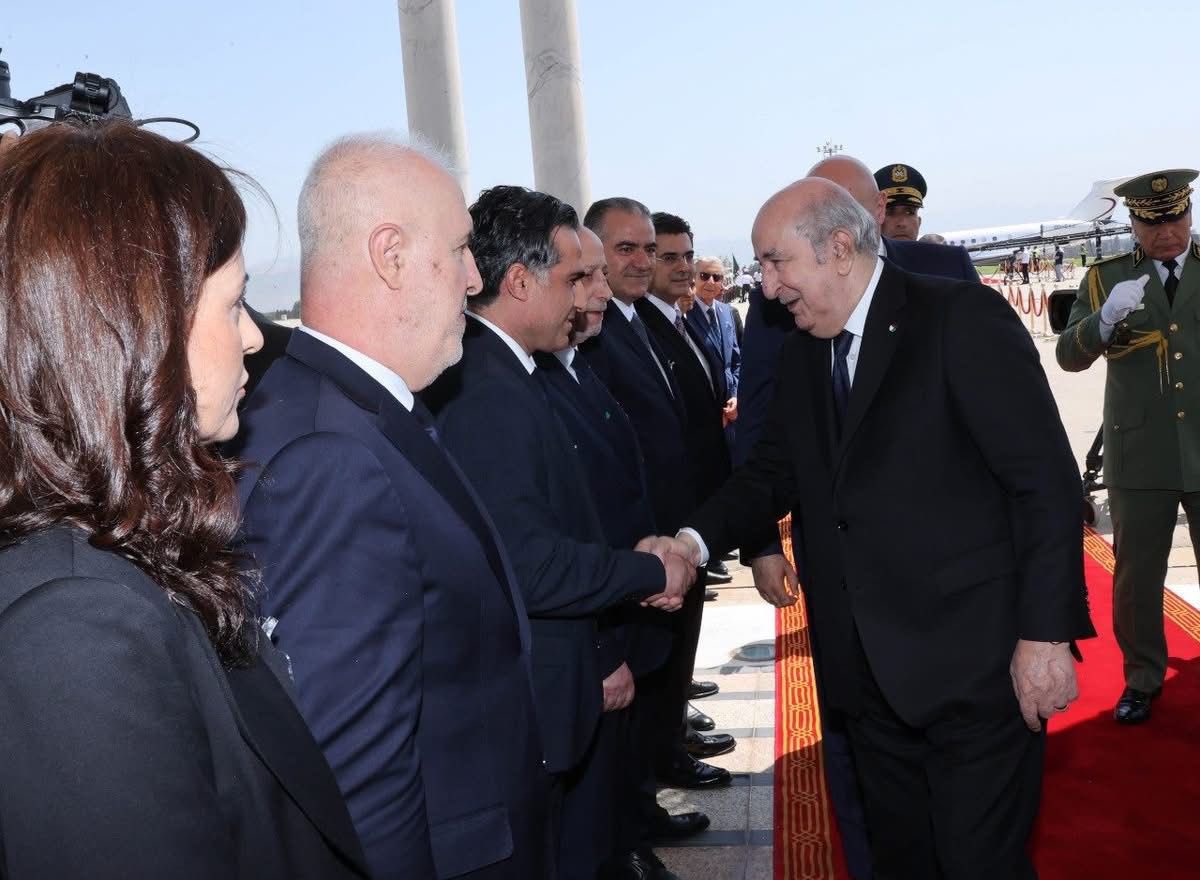 المشاركة في الزيارة الرسمية التي يقوم بها إلى الجزائر فخامة رئيس الجمهورية اللبنانية العماد جوزاف عون.
<a href="/radioalgerie_ar/">الإذاعة الجزائرية</a>