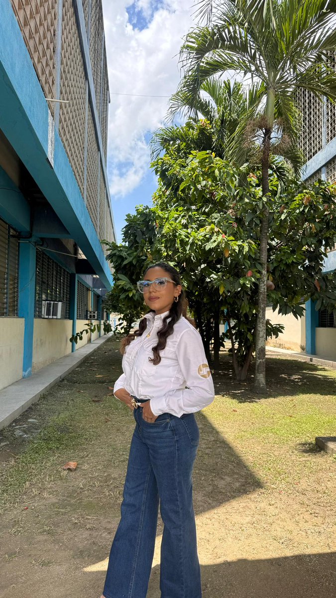 𝐞𝐬𝐭𝐞𝐟𝐚𝐧𝐢𝐚 tweet media