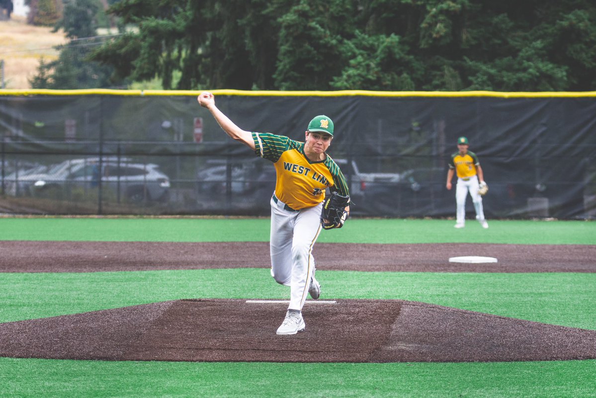 Excited to be able to help contribute to the Championship, pitching in the quarter-finals with a complete shutout win. Excited for next season!!