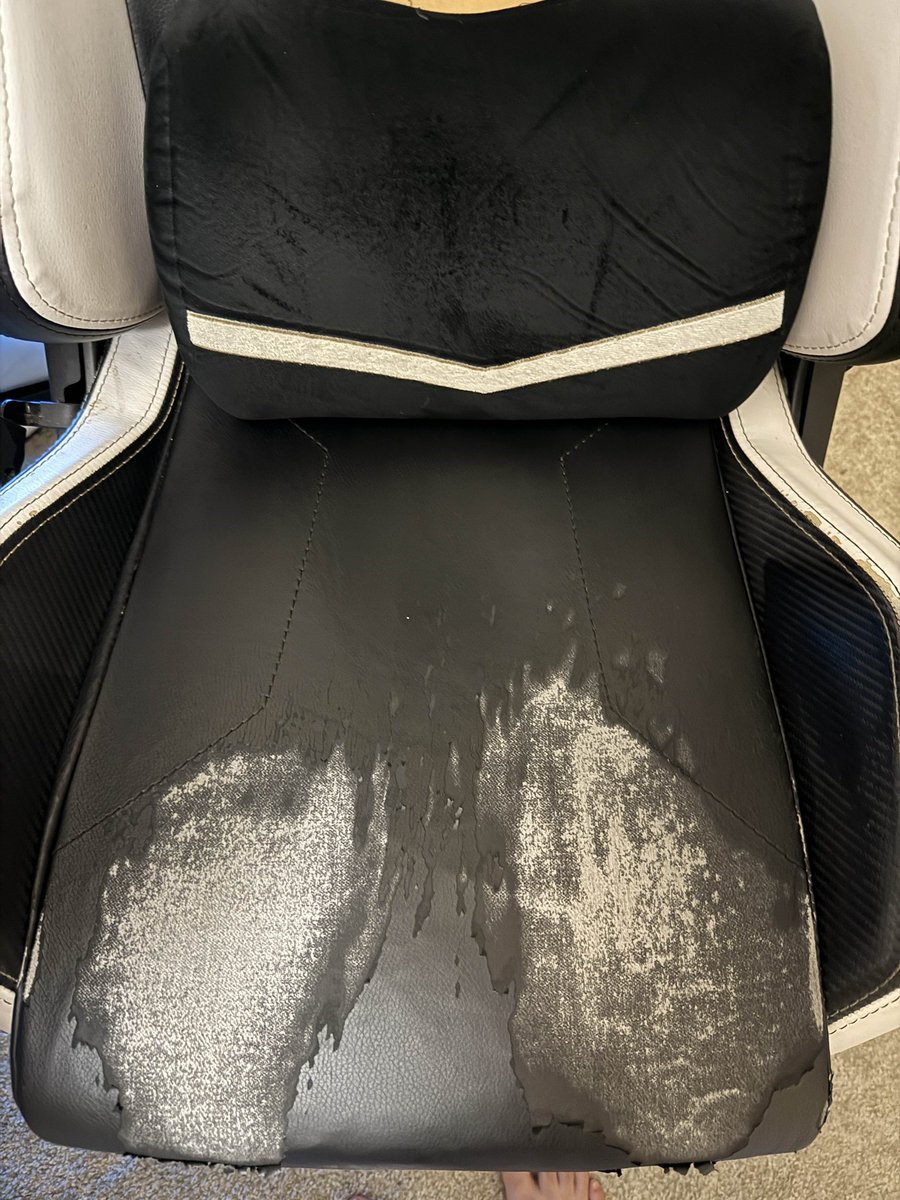 Plz give me your chair recommendations:) 
I won’t be getting one anytime crazy soon, but I’d like to look into new ones