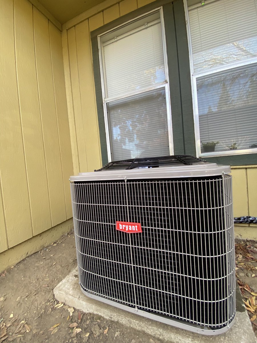 New high efficiency HVAC system for this lucky tenant.
<a href="/BryantHeating1/">Bryant HVAC Inc.</a>