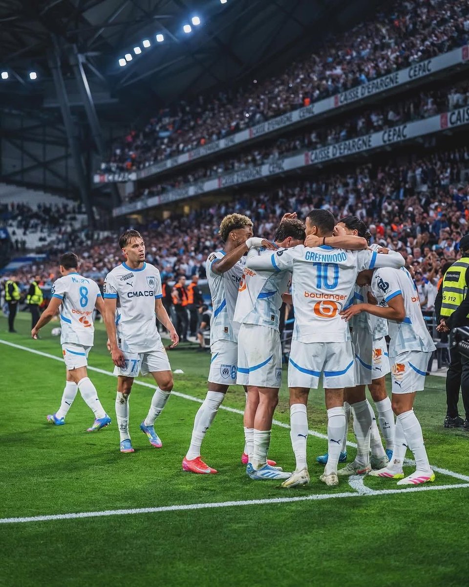𝗙𝗠 | 𝗣𝗮𝘆𝗲𝗿𝗻 𝗣𝗶𝗰𝗻𝗶𝗰 🇩🇪 1️⃣- 2️⃣ 🇫🇷𝗢𝗹𝘆𝗺𝗽𝗶𝗾𝘂𝗲 𝗱𝗲 𝗣𝗮𝗿𝘀𝗲𝗶𝗹𝗹𝗲

Les Parseillais s’imposent sur le score de 2-1 face au Payern Picnic.

⚽️⚽️ Pelos