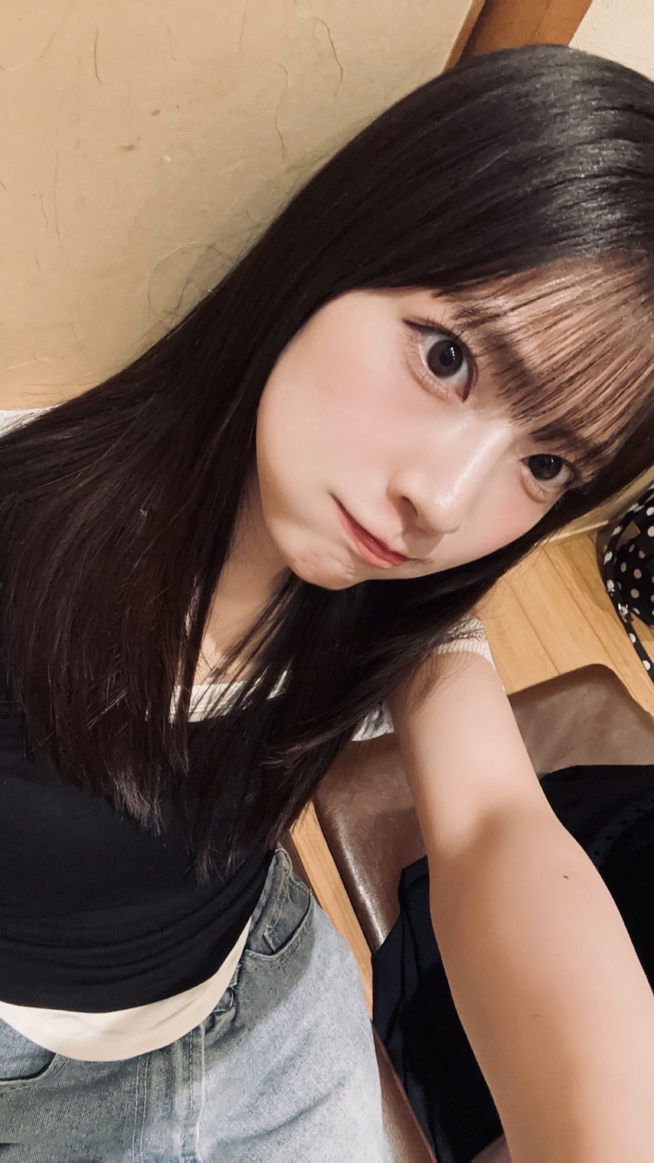 宮腰友里亜 12月個別生写真　サイン なつき on X: 