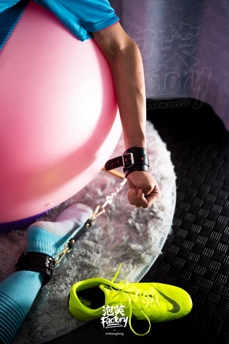 「足球生的赛后体态矫正」
你先别急，放置久一点效果才好
⚽️ <a href="/mkonglong/">担担龙</a>