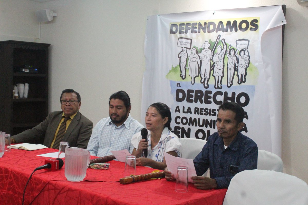 PrensaComunitar's tweet image. Se inicia juicio contra 10 personas de la resistencia minera en Olopa, Chiquimula. 

El 31 de julio iniciará el juicio contra 10 personas acusadas del delito de detenciones ilegales por un incidente que ocurrió el 1 de julio de 2019 en la aldea El Carrizal. 🧵

📷 Simón Antonio