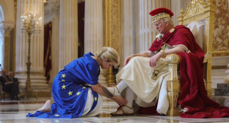 L'UE  a trahi ses citoyens en n'invoquant pas le colossal déséquilibre des échanges en faveur des USA dans le domaine des services. Vassalitude au carrrré! 

L’UE aurait du faire valoir la question des échanges de services dans ses relations commerciales avec les États-Unis.
Les