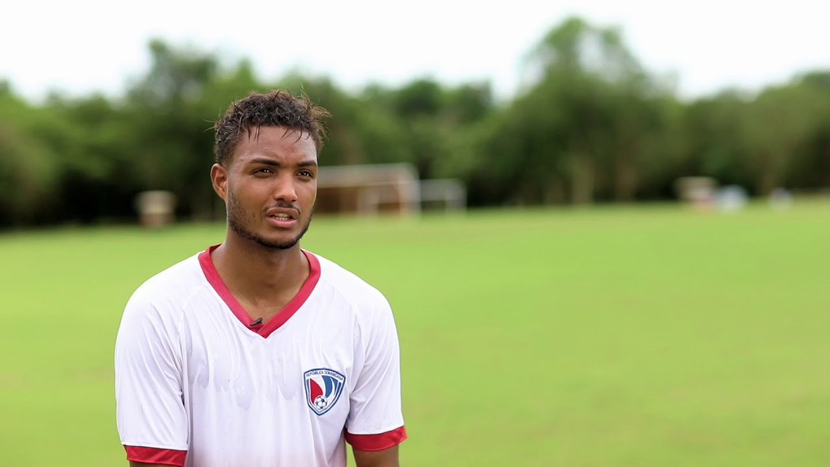 🚨 ¡EXCLUSIVA BOMBAZO EN SORIA! 🚨
💣 EDIPO RODRÍGUEZ VUELVE A CASA 💙

El internacional dominicano 🇩🇴 y máximo goleador de Tercera Federación con el Almazán vuelve a dejar su huella en Soria...

⚡️Fichaje de lujo para el CD San José
⚽️ Calidad, gol y experiencia para un proyecto