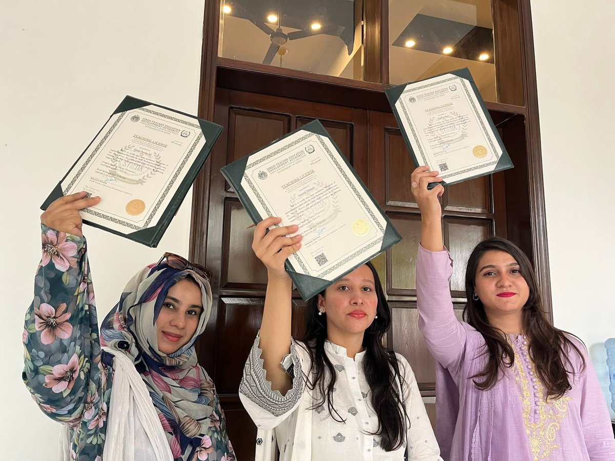 attachopan1's tweet image. It signals that Sindh is ready to take education seriously, to invest in its teachers, and to treat education not as charity, but as a pillar of national development.
#TeachingLicenceSindh #EducationReform #QualityTeaching
@BBhuttoZardari
@MuradAliShahPPP
@sardarshah1