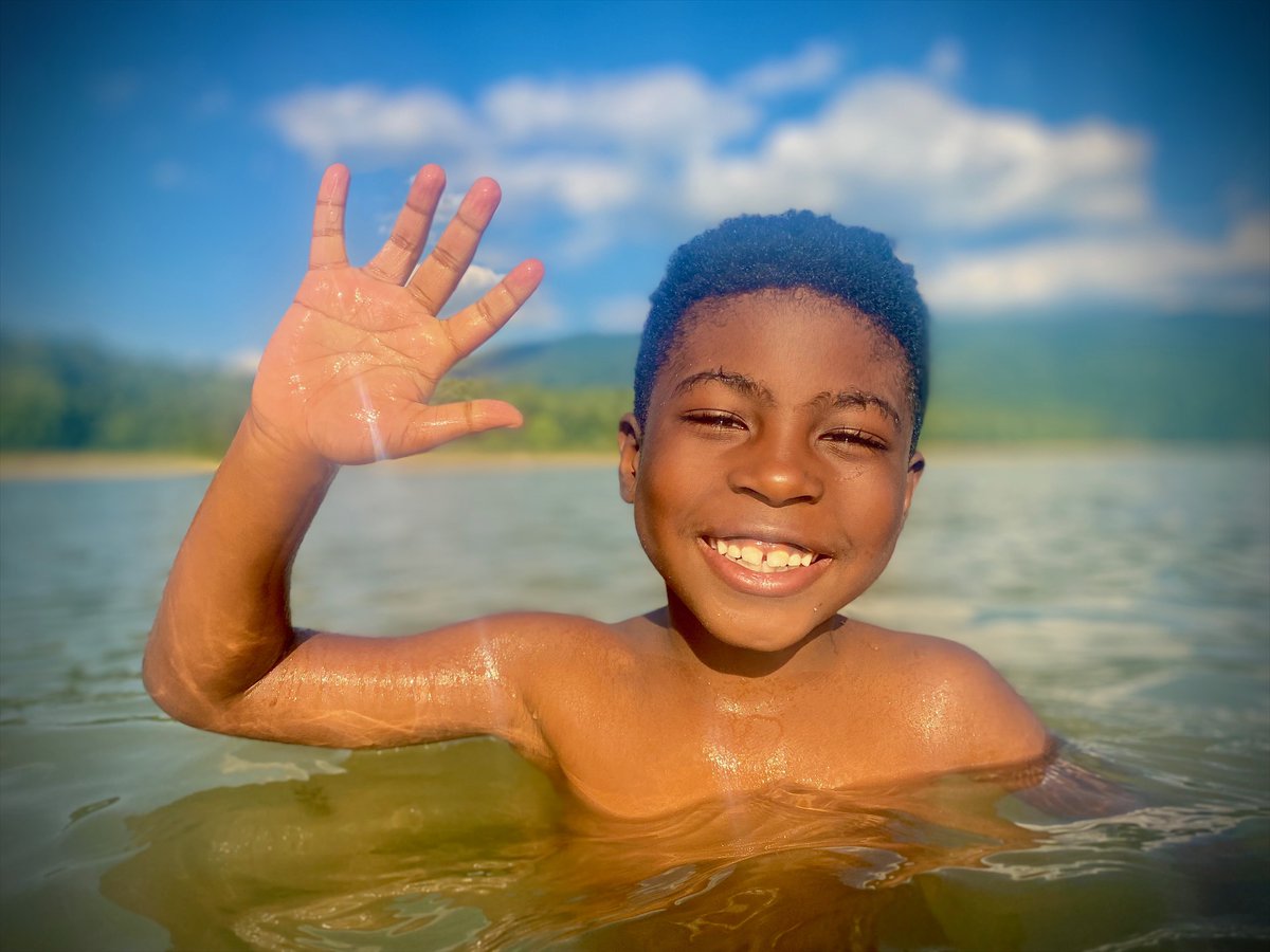 Who will be the first to support our 2025 Washington To Washington trip??! Heading out with another group of awesome city kids for a week of outdoor adventure. Your support truly changes lives! tinyurl.com/w2w-25