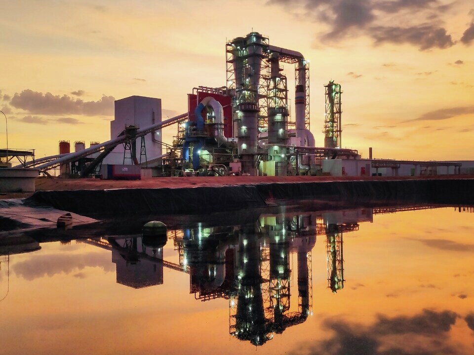 VYNCKE_NV's tweet image. 🪞Mirror mirror on the ground, what’s the fairest installation around?✨

#ThrowbackTuesday to this project commissioned in 2018 in Brazil!

This plant generates hot gas, steam, and thermal oil. No waste wasted!🔥

#Vyncke #CleanEnergyTechnology #SustainableEnergy #BiomassPower