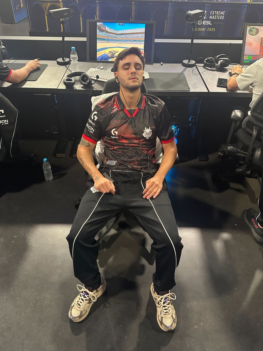 hurry up <a href="/mousesports/">MOUZ</a> <a href="/Team__Spirit/">Team Spirit CS2</a>