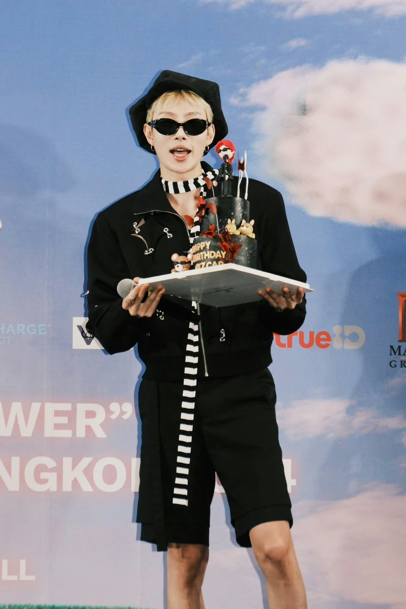 Happy birthday to Ozcar Wang  27y.🎂
#OzcarWang #ØzcarWang #OscarWang 
#OzcarWangprojectTH