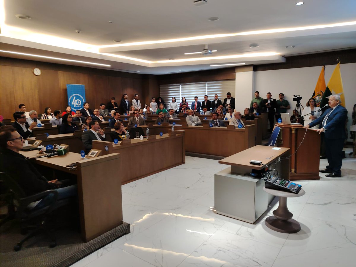 #EventosKREAB | En la <a href="/uees_ec/">Universidad Espíritu Santo</a> de Guayaquil, organizamos el evento de presentación de la Agenda de Actividades para celebrar los 40 años de la <a href="/UleamEcuador/">Uleam Ecuador</a>.

#KREABEcuador #Guayaquil
#ULEAM #Manabi