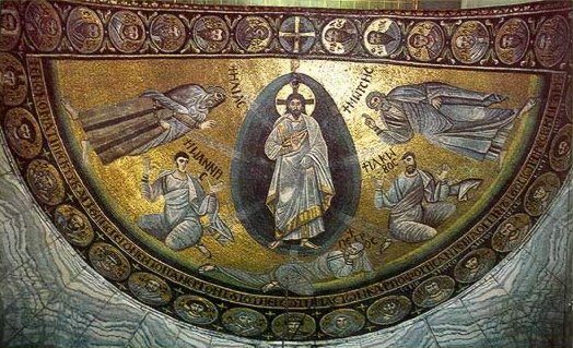 prowincjalka's tweet photo. 2/9. PRZEMIENIENIE PAŃSKIE. Mozaika apsydowa, 565–66 rok, klasztor św. Katarzyny na Synaju. Najwcześniejsza wersja sceny Przemienienia we wschodniej ikonografii, która przetrwała do dziś. https://t.co/5qPkDnmFUj