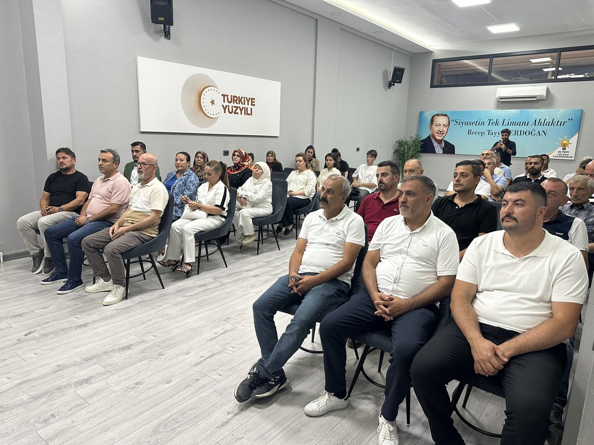AK Parti Gölbaşı İlçe Başkanlığı (@akgolbasiresmi) on Twitter photo Haftalık Olağan Yönetim Kurulu Toplantımızı İlçe Başkanımız Sn. <a href="/Slmakcyln/">Selim Akceylan</a> başkanlığında, Ankara Milletvekilimiz Sn.<a href="/jsarieroglu/">Jülide Sarıeroğlu 🇹🇷</a> ve İlçe Koordinatörümüz Sn. <a href="/fevzi_yigit/">🇹🇷 Fevzi YİĞİT 🇹🇷</a> ’in katılımlarıyla gerçekleştirdik.
Hayırlara vesile olsun.
<a href="/hakanhanozcan/">Hakan Han ÖZCAN 🇹🇷</a> <a href="/AkpartiAnkara/">AK Parti Ankara</a> Haftalık Olağan Yönetim Kurulu Toplantımızı İlçe Başkanımız Sn. <a href="/Slmakcyln/">Selim Akceylan</a> başkanlığında, Ankara Milletvekilimiz Sn.<a href="/jsarieroglu/">Jülide Sarıeroğlu 🇹🇷</a> ve İlçe Koordinatörümüz Sn. <a href="/fevzi_yigit/">🇹🇷 Fevzi YİĞİT 🇹🇷</a> ’in katılımlarıyla gerçekleştirdik.
Hayırlara vesile olsun.
<a href="/hakanhanozcan/">Hakan Han ÖZCAN 🇹🇷</a> <a href="/AkpartiAnkara/">AK Parti Ankara</a>