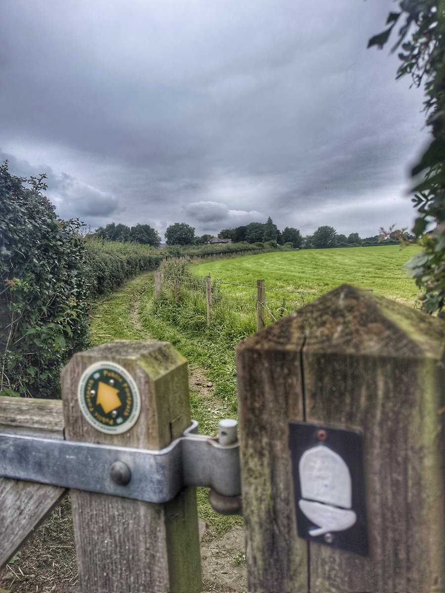 Today finds us over at Burgh-by-Sands west of #carlisle 

#hadrianswall #nationaltrail in #Cumbria