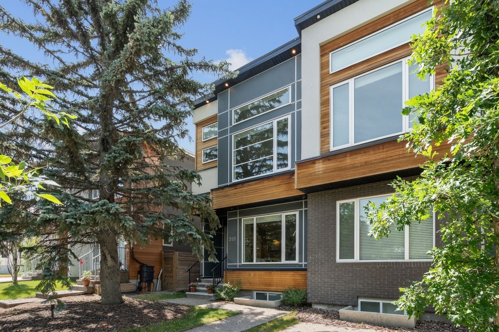 SonaVisual's tweet photo. 🌿 Tranquil Tuesdays⁠
⁠
📸 This peaceful property we shot for our amazing client turned out perfect for a Tuesday!⁠
⁠
🍽️ We love Tuesdays, restaurant deals are great, but not as great as having high-quality visuals for your listings!⁠ https://t.co/SA0QrWCyjC