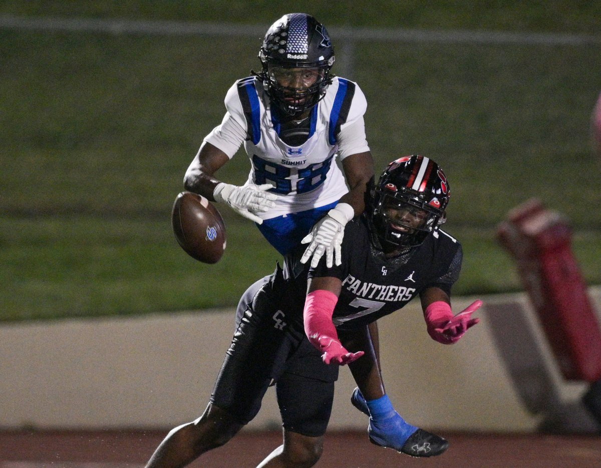 Only 30 days until #TXHSFB. Introducing the Star-Telegram's top 10 area defensive backs to watch. 

FULL TOP 10: star-telegram.com/sports/dfwvars…