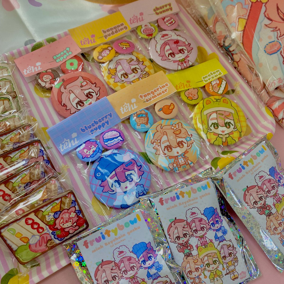 hiimtae's tweet image. 🍎🍒🍊🍌🍈🫐