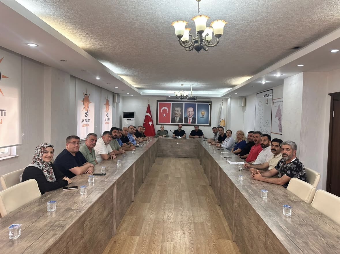 AK Gençlik ARTUKLU tweet media