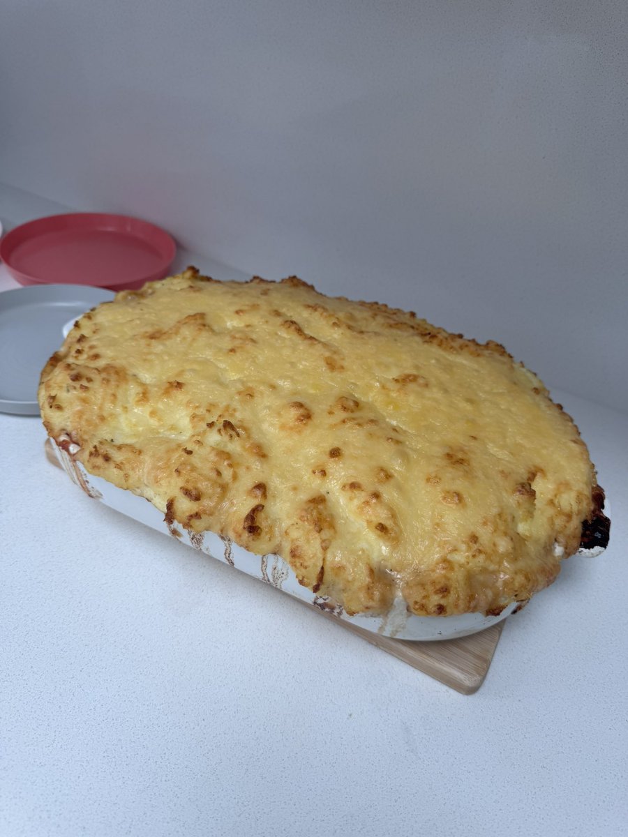 My cottage pie is ready. Can’t wait to eat this with the family. What do you think, any good? Bosh❤️