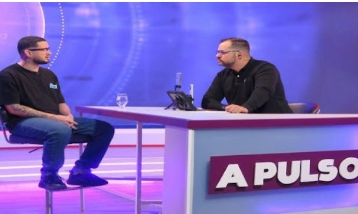 Cantante venezolano Arturo Suárez Trejo lanzó oficialmente el movimiento "Ser Venezolano no es un Delito". Esta valiente y necesaria iniciativa busca proteger la dignidad de los migrantes, en especial de quienes han sufrido estigmas y acusaciones injustas fuera de su país.

#CHCh
