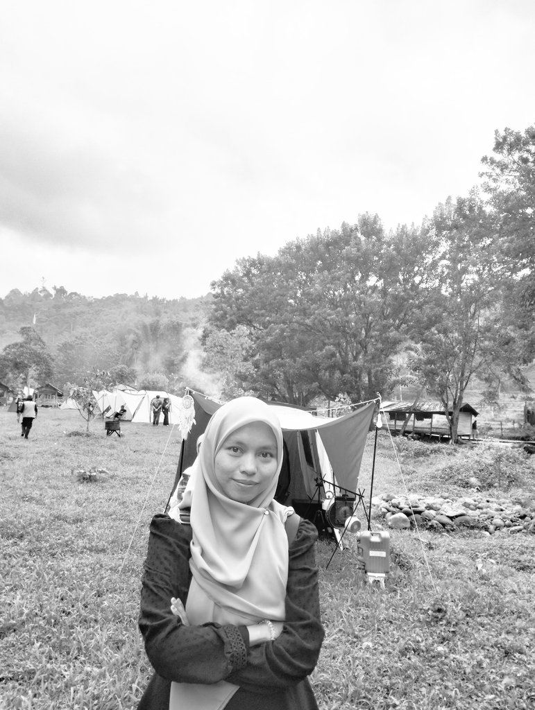 Hitam putih-pun sebuah kenangan 🙂