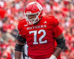 Former Rutgers OT Hollin Pierce has been getting reps at guard during the early days of Eagles training camp. 

The UFA has been getting praise for his play so far. A long shot to make the roster, he’s getting the most out of Stoutland University.