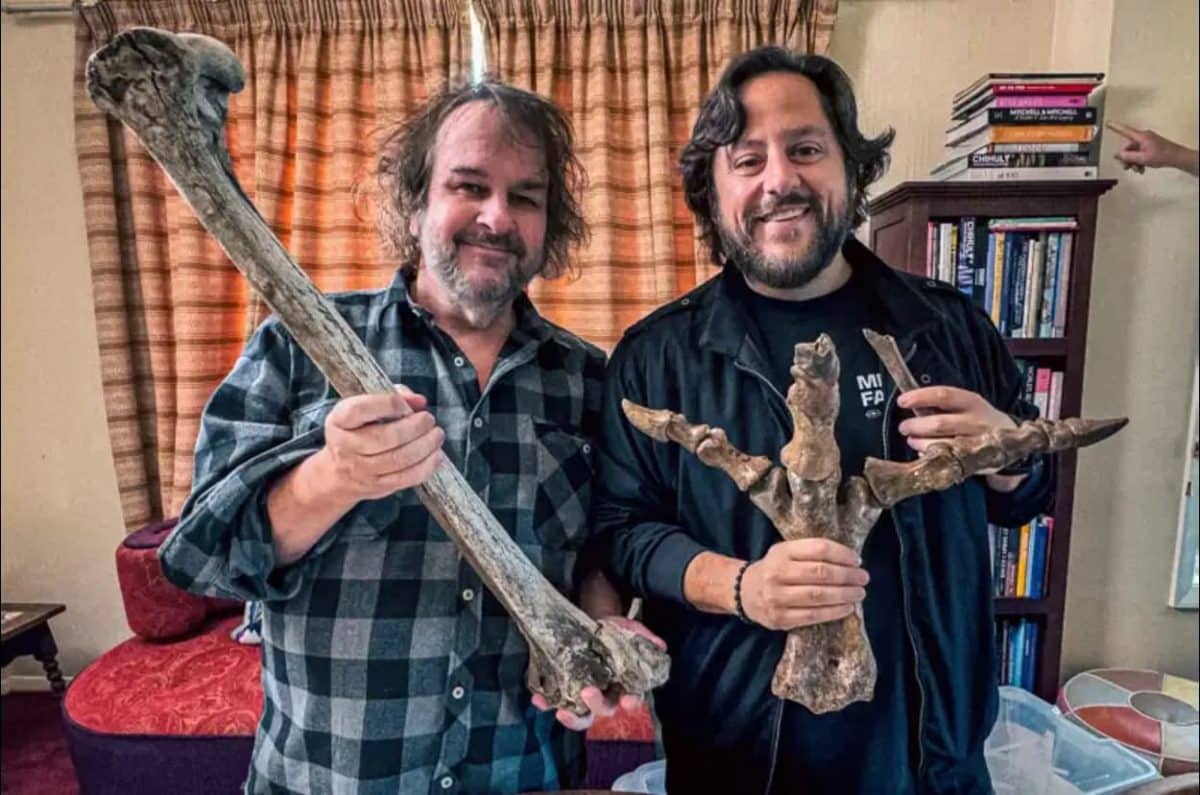 dna_time_online's tweet photo. Resurrection of the Moa!
Colossal Biosciences, known for “resurrecting”  mammoth genes in mice and creating “saber-toothed wolves” (debates about their authenticity continue!), is taking on a new challenge: bringing back the moa bird!
https://t.co/J0I0JFicNa
#news #animals #birds https://t.co/G3OBM6soHT