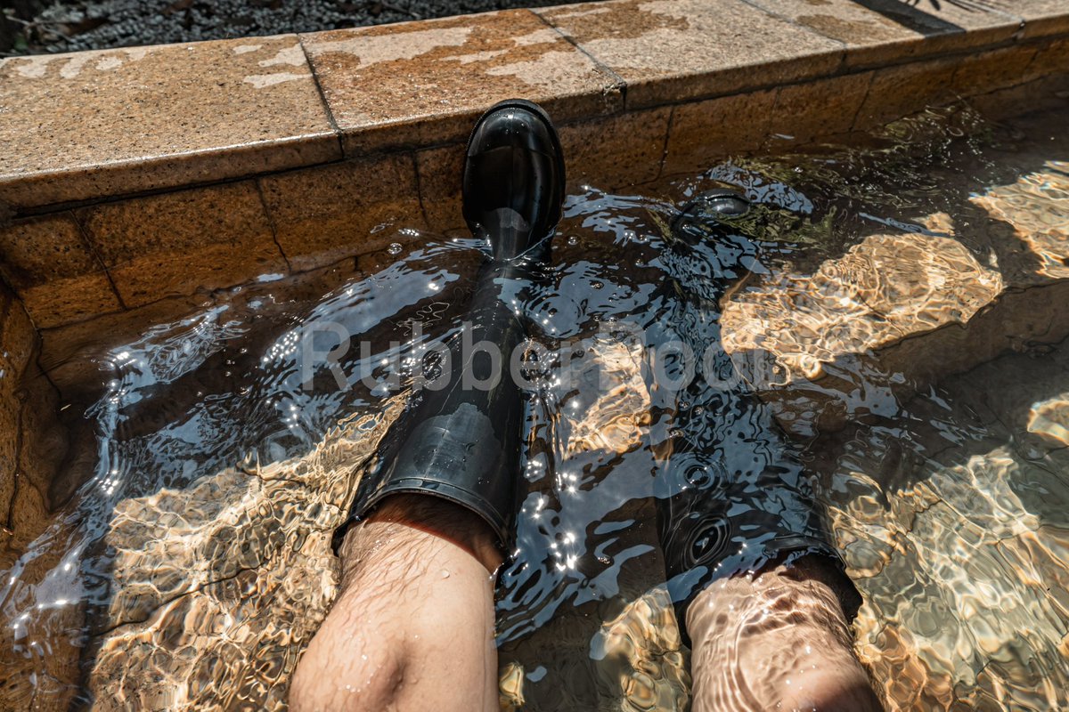 BootRubber's tweet image. 