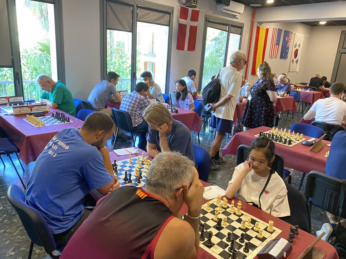 49è Open Internacional Vila de Sitges ♟️

➡️ 30/7 últim dia, inicien a les 15:30h al Prado i al Mercat Vell.

Última oportunitat per veure els Grans Mestres i assistir a l’entrega de premis als Jardins de l’entitat pels volts de les 20h (segons finalitzin les últimes jugades)