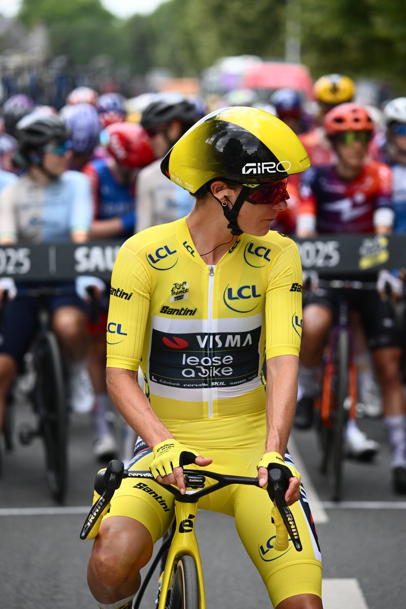 Le Tour de France Femmes avec Zwift (@letourfemmes) on Twitter photo 💛 RT & follow for the chance to win a 🇳🇱<a href="/marianne_vos/">Marianne Vos</a> signed Yellow Jersey with <a href="/SANTINI_SMS/">Santini Cycling</a>
💛 RT & follow pour tenter de gagner un Maillot Jaune dédicacé par 🇳🇱 <a href="/marianne_vos/">Marianne Vos</a> avec <a href="/SANTINI_SMS/">Santini Cycling</a>
#TDFF2025 | #WatchTheFemmes | @gozwift | @MaillotjauneLC 💛 RT & follow for the chance to win a 🇳🇱<a href="/marianne_vos/">Marianne Vos</a> signed Yellow Jersey with <a href="/SANTINI_SMS/">Santini Cycling</a>
💛 RT & follow pour tenter de gagner un Maillot Jaune dédicacé par 🇳🇱 <a href="/marianne_vos/">Marianne Vos</a> avec <a href="/SANTINI_SMS/">Santini Cycling</a>
#TDFF2025 | #WatchTheFemmes | @gozwift | @MaillotjauneLC