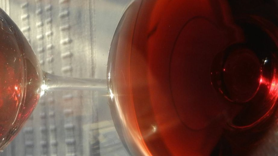 Delighted to share that my entry for the 2025' Jancis Robinson Wine Writing Competition called "Pinot Noir is a Timeless, Mysterious Poet"- is one of a handful published on her web site from 309 entries buff.ly/xreShs5 Short list and winners announced later this Summer