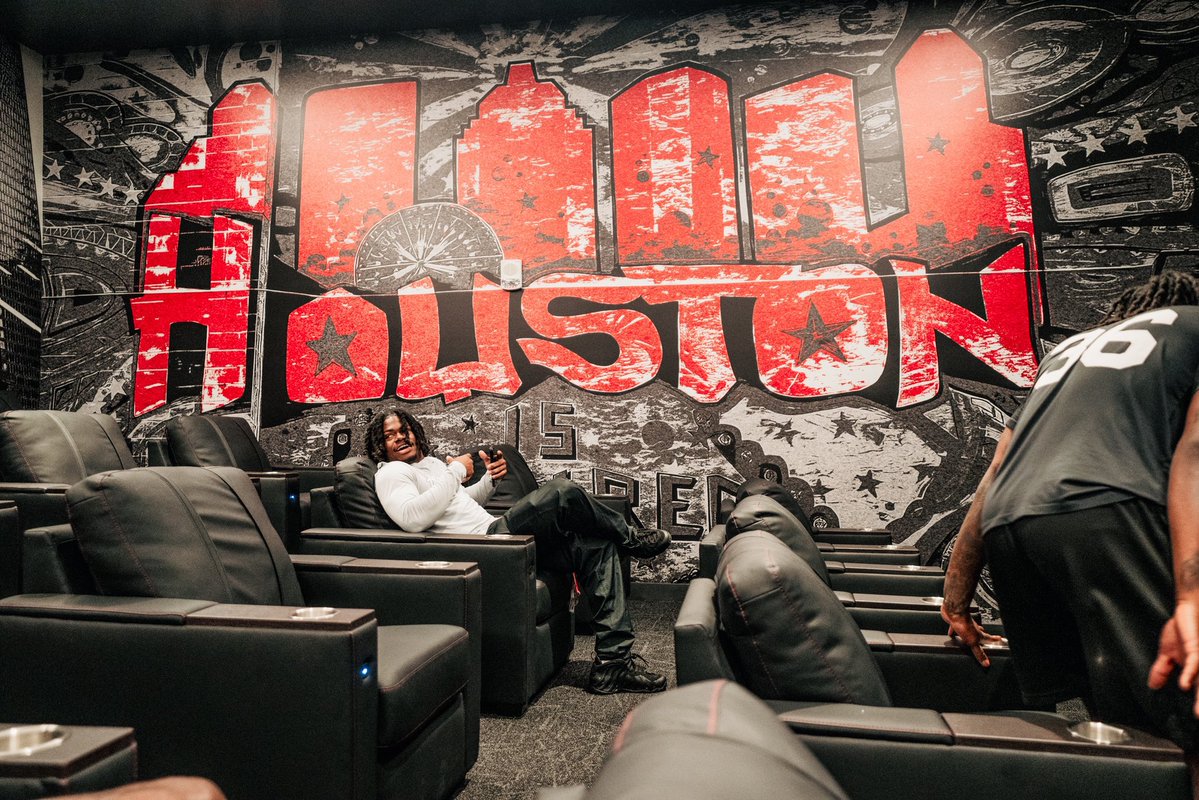 New facility for the Coogs 👀