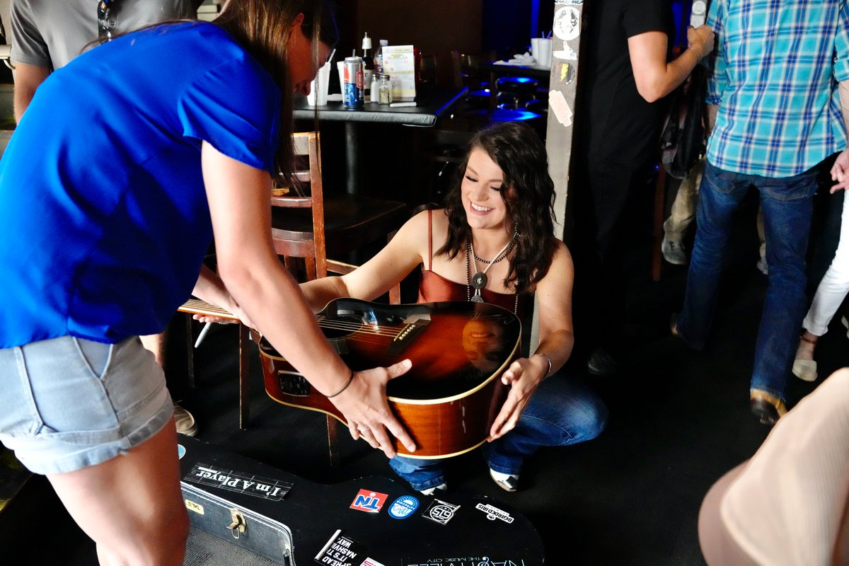 BackstageNash's tweet image. Check out photos from #BackstageNashville with
@maekestes, #JoshPhillips, #ShaneStevens, #JustinWilson, and #DaveBerg facebook.com/BackstageNashv…!                
📸 : #BritneyBuckwalter 

@3rdandLindsley @devonoday