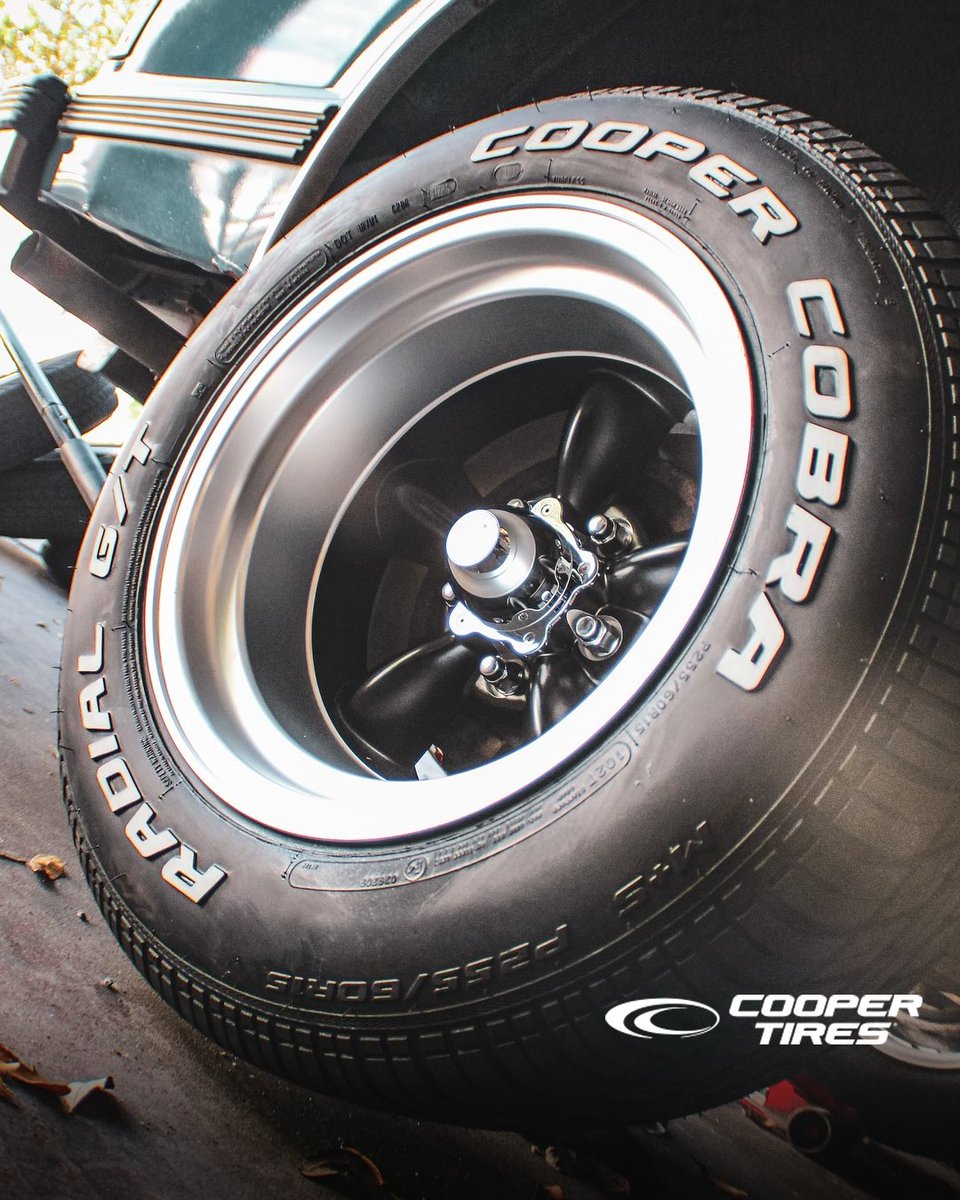 LlantasCooperEc's tweet photo. 🚗 Estilo retro, rendimiento moderno.

Las llantas Cooper Cobra Radial G/T son perfectas para muscle cars y autos clásicos.

🔸 Diseño con letras blancas
🔸 Agarre superior
🔸 Durabilidad comprobada

#CooperCobra #MuscleCar #LlantasConEstilo #llantasecuador https://t.co/wXZVh7ulxo