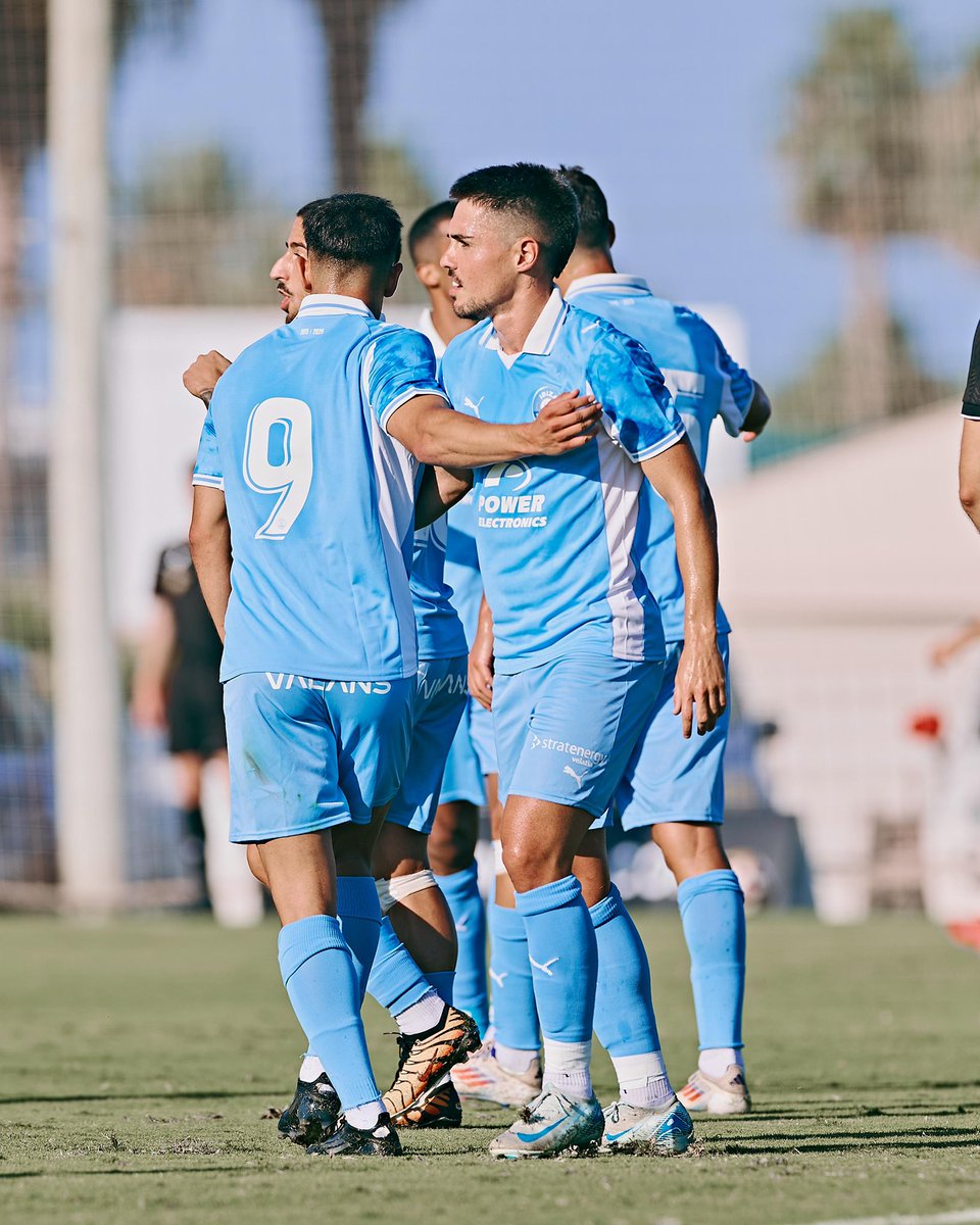 Gran estreno, <a href="/francastillo10_/">Fran Castillo</a> 🥵