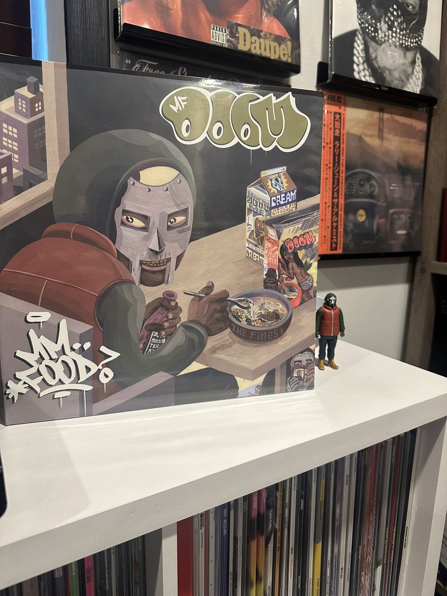 AlexR102810's tweet photo. Now Spinning - MM…FOOD - @MFDOOM https://t.co/JbWEuCPZPo