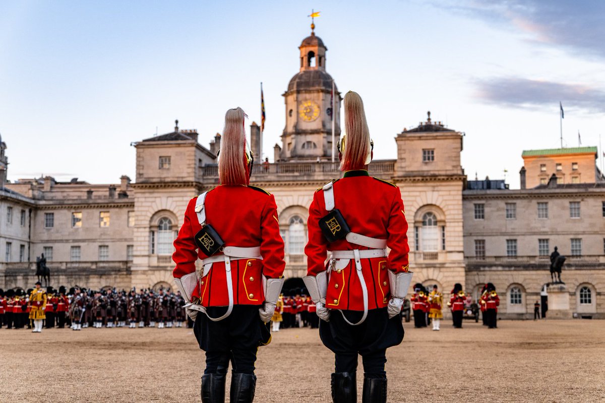 Making history in London.

From July 11–21, soldiers from Lord Strathcona’s Horse (Royal Canadians) mounted the King’s Life Guard. Today, we get a behind-the-scenes look at a day in the life. 🇨🇦   

Watch a day in the life: youtu.be/_V-GqNP4IR4