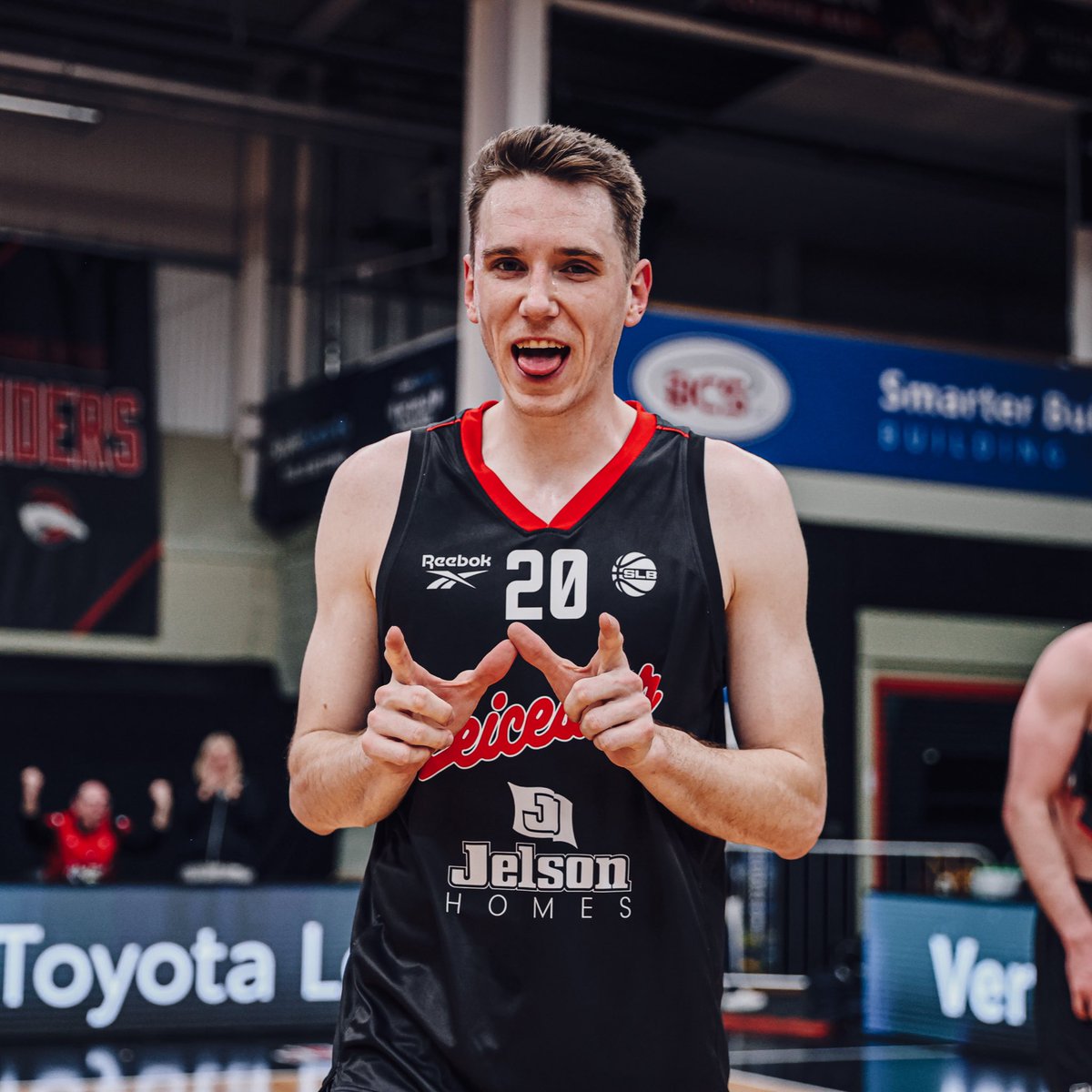 RidersBball's tweet image. We’re rolling now, here’s how our roster is shaping up so far:

Tomiwa Sulaiman 🇬🇧
Duke Shelton 🇬🇧🇺🇸
Victor Ndoukou 🇬🇧
Spencer Johnson 🇺🇸

👀 Tune back in tomorrow for another…