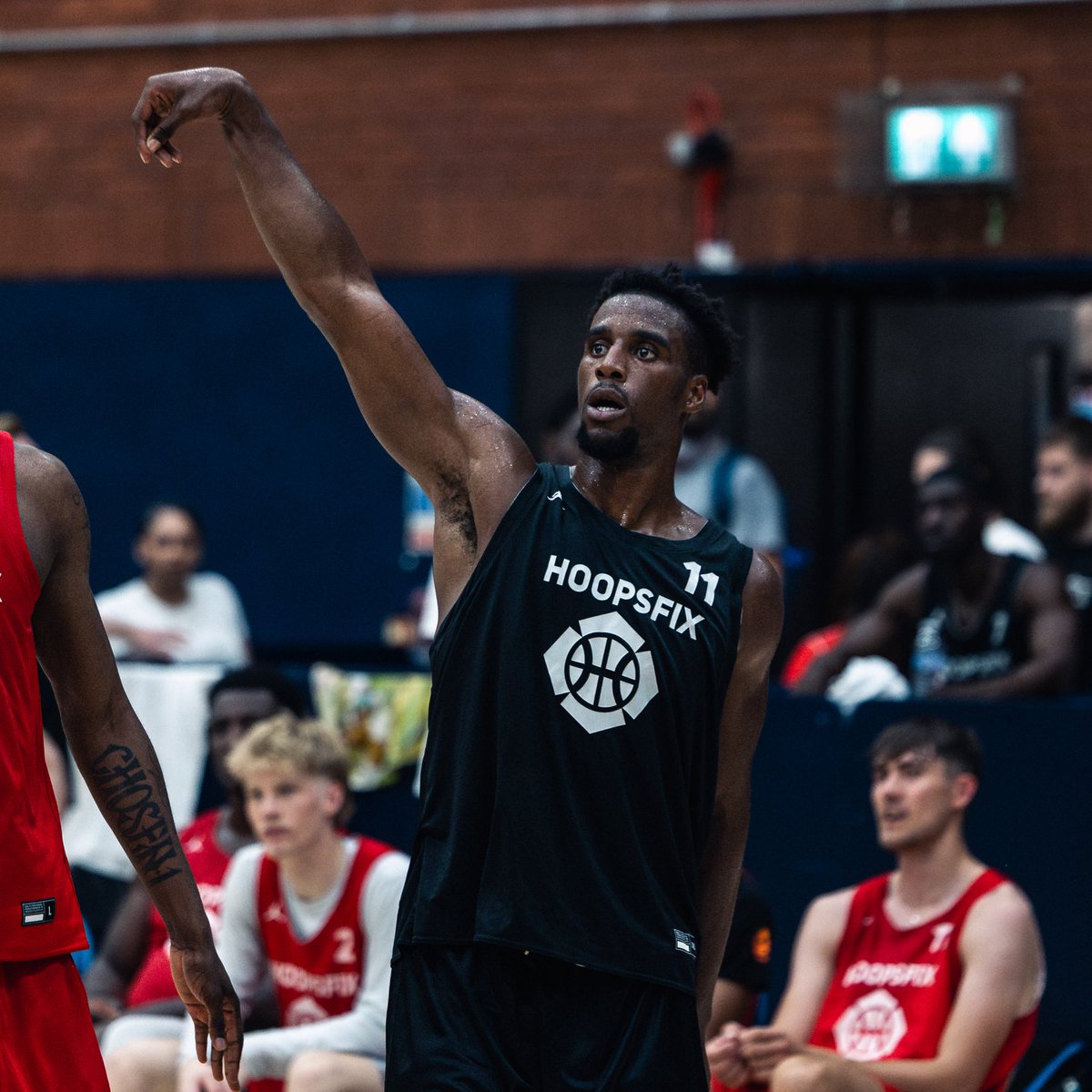 RidersBball's tweet image. We’re rolling now, here’s how our roster is shaping up so far:

Tomiwa Sulaiman 🇬🇧
Duke Shelton 🇬🇧🇺🇸
Victor Ndoukou 🇬🇧
Spencer Johnson 🇺🇸

👀 Tune back in tomorrow for another…