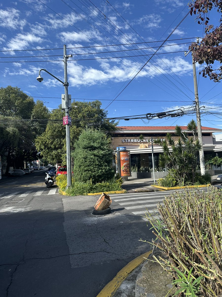 ReportesBJ (@reportesbj) on Twitter photo Nos apoyan <a href="/locatel_mx/">@locatel_mx</a> <a href="/BJAlcaldia/">Alcaldía de Benito Juárez</a> <a href="/LuisMendozaBJ/">Luis Mendoza Acevedo</a> <a href="/UCS_GCDMX/">Unidad de Contacto del Secretario SSC CDMX</a> no hay coladera en calle pilares esquina pestalozzi colonia del Valle 03100 Nos apoyan <a href="/locatel_mx/">@locatel_mx</a> <a href="/BJAlcaldia/">Alcaldía de Benito Juárez</a> <a href="/LuisMendozaBJ/">Luis Mendoza Acevedo</a> <a href="/UCS_GCDMX/">Unidad de Contacto del Secretario SSC CDMX</a> no hay coladera en calle pilares esquina pestalozzi colonia del Valle 03100