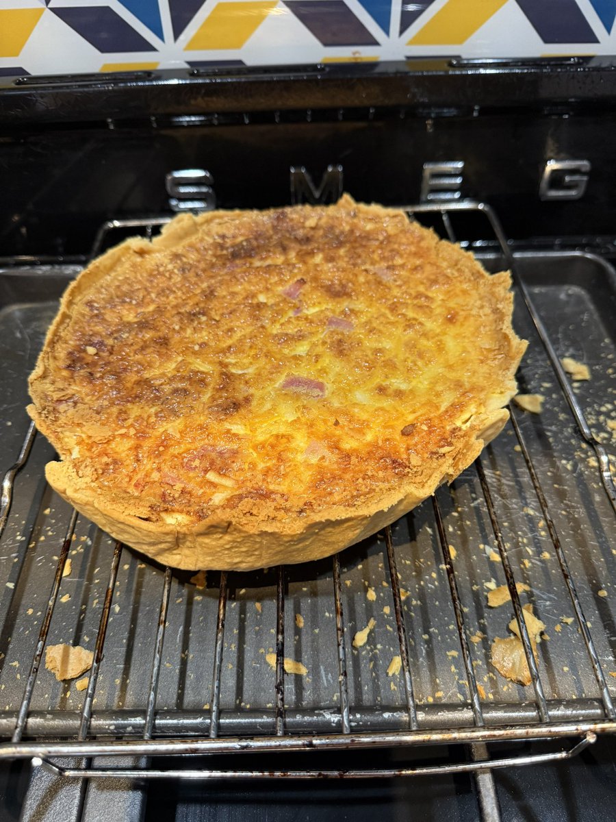 Bit of baking for dinner. Do love a quiche!