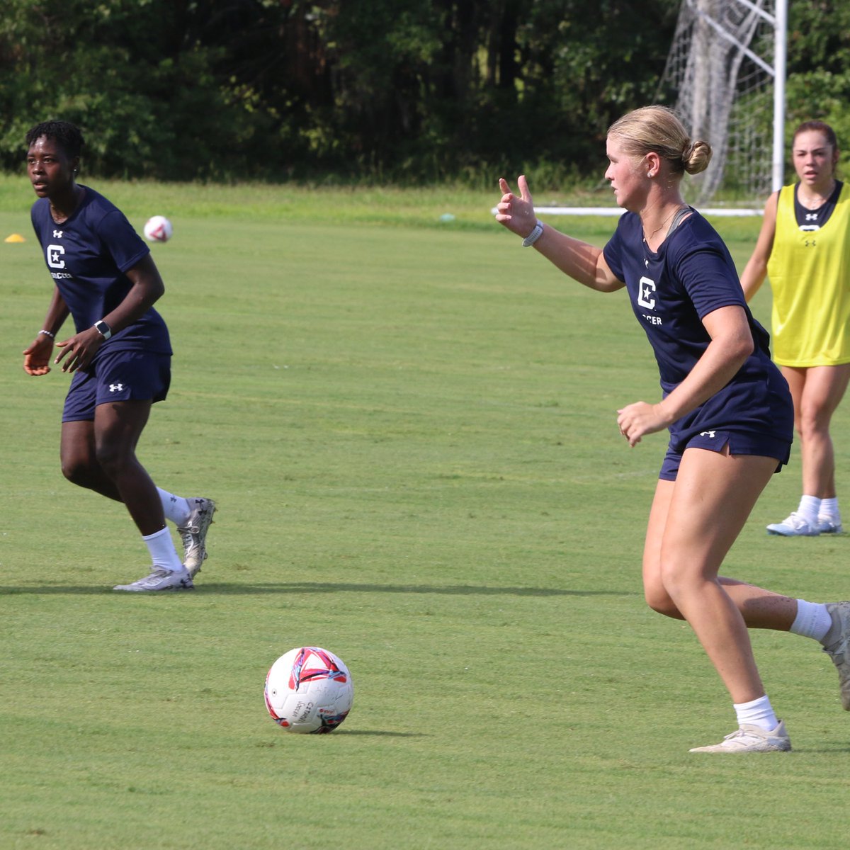 What time is it?...  

For the first day of training at WLI Field!   

#MarchingForward